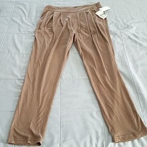 NWTS LO♡POSH PANT. SIZE LARGE